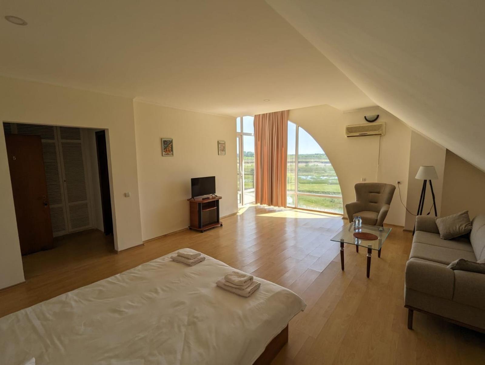 Hotel Tsiskari Ianet'i Zewnętrze zdjęcie