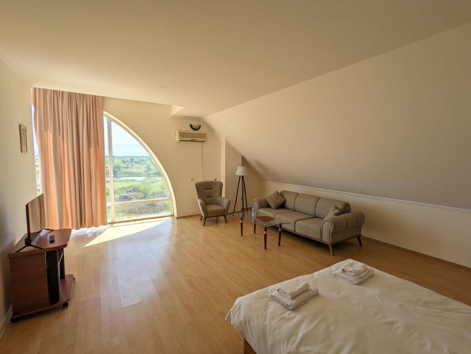 Hotel Tsiskari Ianet'i Zewnętrze zdjęcie