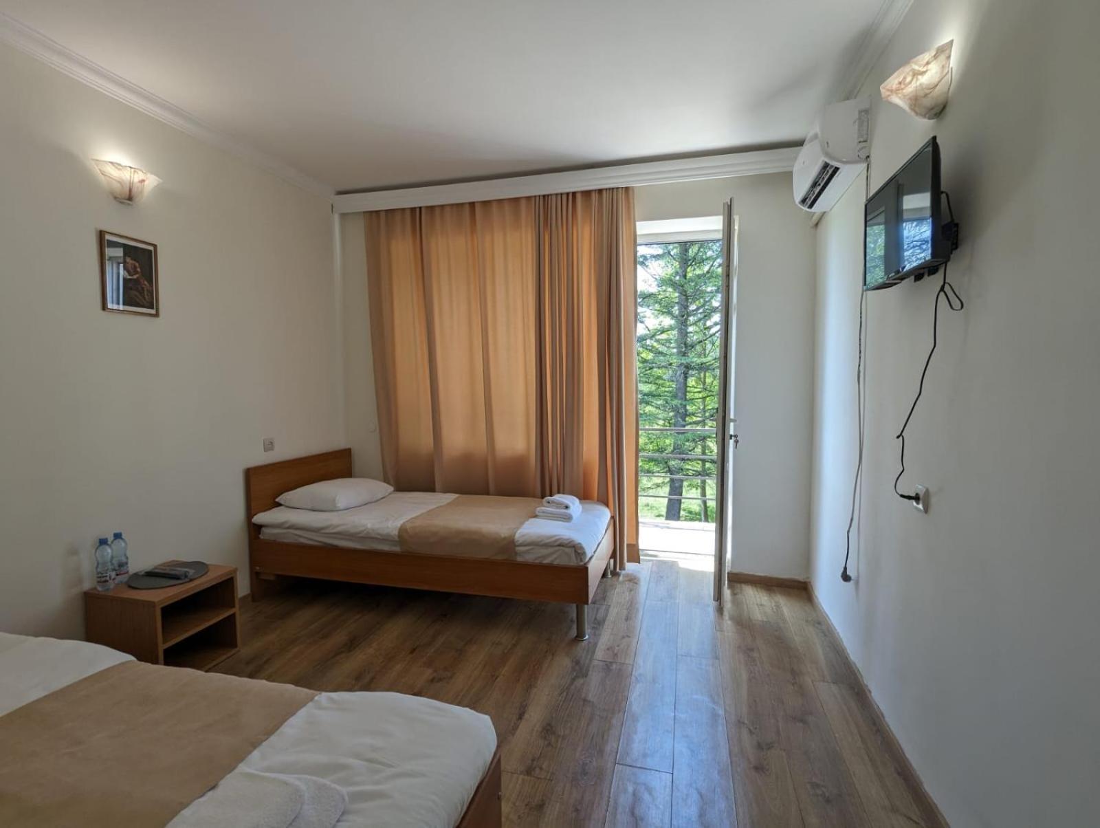 Hotel Tsiskari Ianet'i Zewnętrze zdjęcie